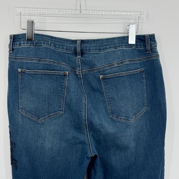 Chico's The Platinum ankle jeans size 12 embroidered lace cuff crop blue denim - Picture 6 of 8